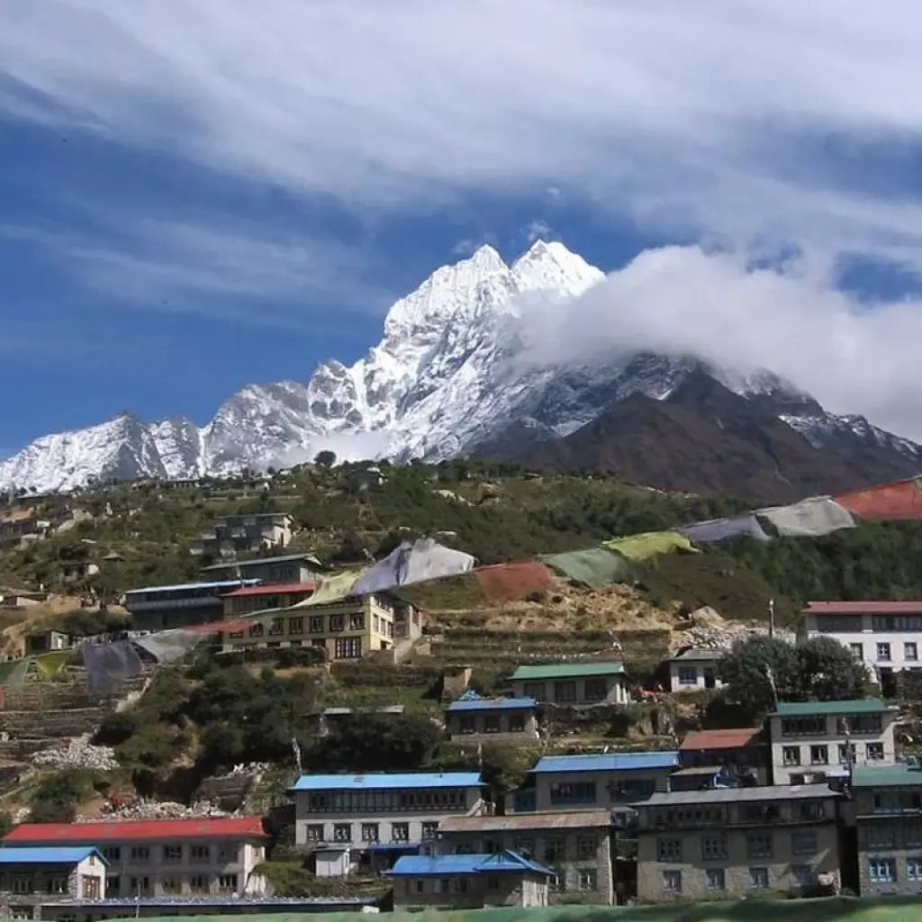 Explore Everest High Passes Trek for 20 days with Ace the Himalaya and discover unforgettable experiences - Photo 2