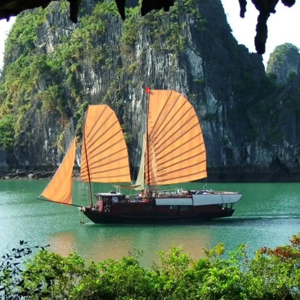 Explore 14-Day Vietnam Expedition: North to South for 14 days with Best Vietnam Tours and discover unforgettable experiences - Photo 2