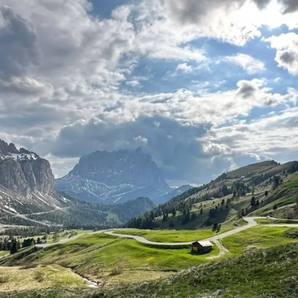 Explore Munich, Austrian Alps, Dolomites in a Porsche: Pre-set sat-nav guided for 6 days with EPIKdrives and discover unforgettable experiences - Photo 2