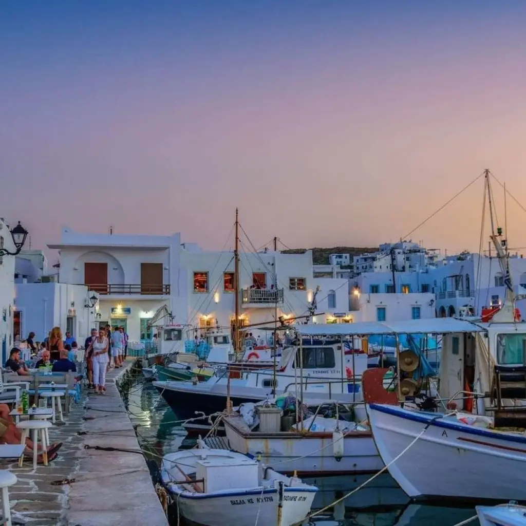 Explore Amazing Greece : Athens, Mykonos, Paros and Santorini (or Naxos) for 12 days with Eskapas and discover unforgettable experiences - Photo 2