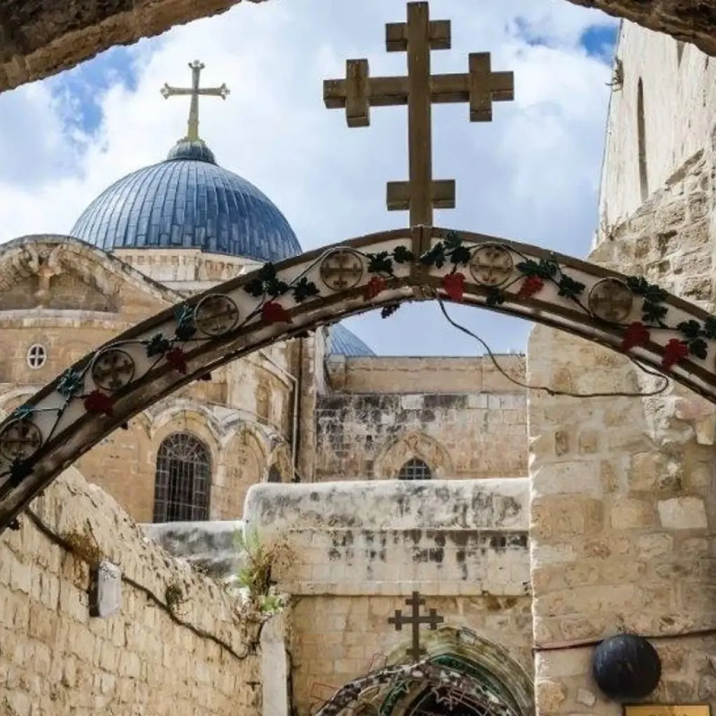 Explore Holyland Highlights, Spanish-speaking guide (Thursday) for 8 days with Holiday Travel Israel and discover unforgettable experiences - Photo 2