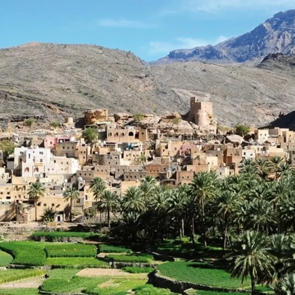 Explore Off-road to fortresses & wadis with chauffeur for 4 days with DERTOUR and discover unforgettable experiences - Photo 2