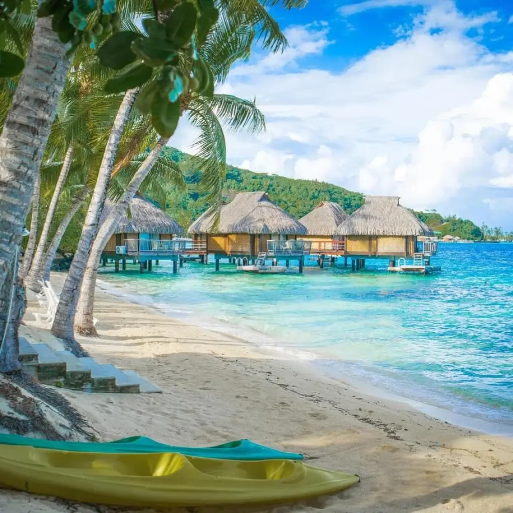 Explore travel experiences in Australia/Oceania, one of the most popular destinations on Elife Travel