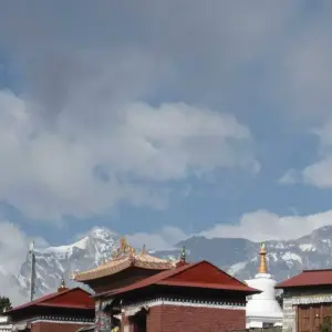 Explore Everest High Passes Trek for 20 days with Ace the Himalaya and discover unforgettable experiences - Photo 3