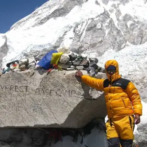Explore Everest High Passes Trek for 20 days with Ace the Himalaya and discover unforgettable experiences - Photo 7