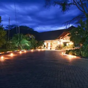 Explore 4 Days Masai Mara Flying Safari - Keekorok Lodge for 4 days with Africa Venture Safaris and discover unforgettable experiences - Photo 6