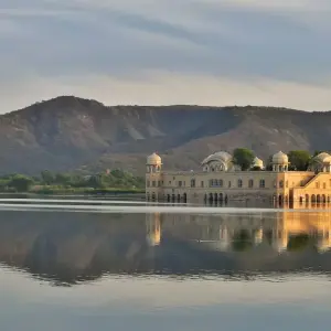 Explore Golden Triangle with Varanasi Budget Tour for 6 days with Alkof Holidays and discover unforgettable experiences - Photo 3
