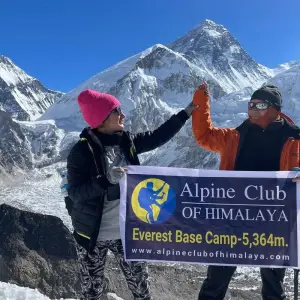 Explore Everest Base Camp, ChoLa Pass, and Gokyo Valley for 16 days with Alpine Club of Himalaya and discover unforgettable experiences - Photo 4