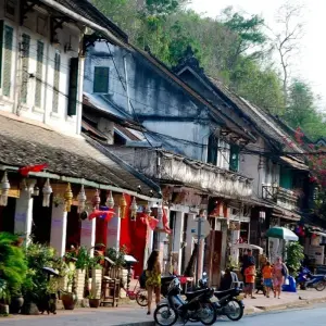 Explore LAOS HIGHLIGHT 12 DAYS 11 NIGHTS (LUANG PRABANG - VANG VIENG - VIENTIANE- PAKSE - 4000 ISLAND - UBON RATCHAHANI for 12 days with Asia Focus Travel and discover unforgettable experiences - Photo 4