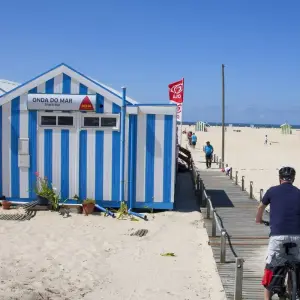 Explore Atlantic Coast self-guided bike tour for 8 days with Authentic Trails and discover unforgettable experiences - Photo 8