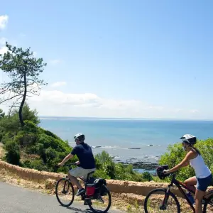 Explore Atlantic Coast self-guided bike tour for 8 days with Authentic Trails and discover unforgettable experiences - Photo 9