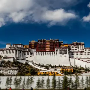 Explore Round Trip - China with Tibet for 12 days with Bavaria Fernreisen and discover unforgettable experiences - Photo 7