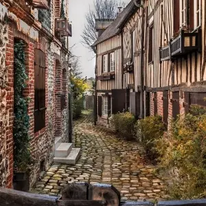 Explore Paris, Normandy and the Loire for 8 days with Cosmos and discover unforgettable experiences - Photo 2