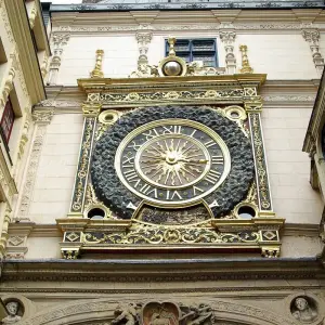 Explore Paris, Normandy and the Loire for 8 days with Cosmos and discover unforgettable experiences - Photo 6