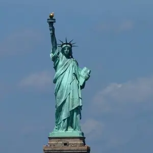 Explore Eastern US & Canada Grand Vacation with Extended Stay in New York City for 17 days with Cosmos and discover unforgettable experiences - Photo 7