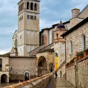 Explore Europe's Highlights with London for 15 days with Cosmos and discover unforgettable experiences - Photo 5