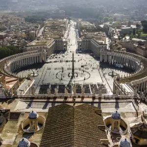 Explore Europe's Highlights with London for 15 days with Cosmos and discover unforgettable experiences - Photo 6