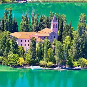 Explore Croatia: Nature and Culture Beauties with Rental Car - 7 days for 8 days with Croaticum GmbH and discover unforgettable experiences - Photo 7