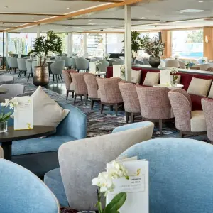 Explore Classic Danube, Vienna  - Vienna, MS Swiss Splendor 5* for 8 days with Crucemundo  and discover unforgettable experiences - Photo 9