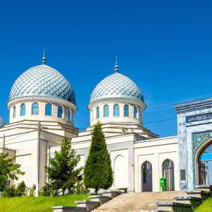 Explore Treasures of Uzbekistan & Kyrgyzstan – LUXURY RAIL for 17 days with Crooked Compass and discover unforgettable experiences - Photo 8