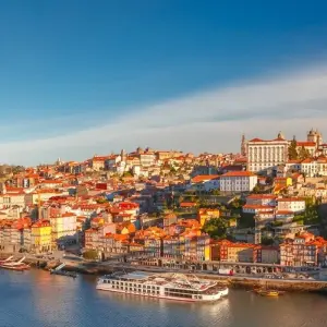 Explore Family Club: Porto, the Douro valley (Portugal) and Salamanca (Spain) for 6 days with CroisiEurope River Cruises and discover unforgettable experiences - Photo 11