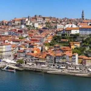 Explore From Portugal to Spain: Porto, the Douro Valley (Portugal) and Salamanca (Spain) - AMALIA RODRIGUES for 8 days with CroisiEurope River Cruises and discover unforgettable experiences - Photo 8