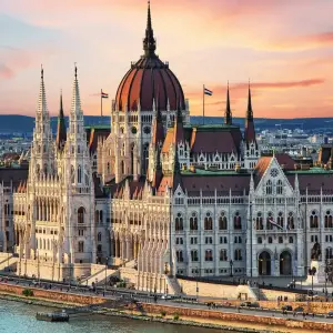 Explore Donau-Klassik for 6 days with DCS Touristik and discover unforgettable experiences - Photo 3
