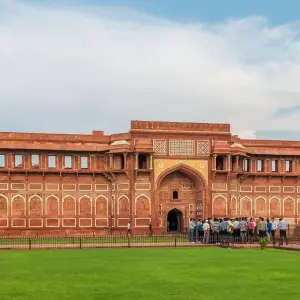 Explore Golden Triangle Tour with Ayodhya and Varanasi for 9 days with Divyan Holidays and discover unforgettable experiences - Photo 7