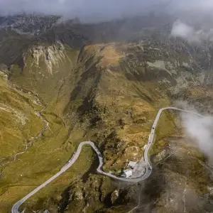Explore Fall/Spring Swiss Alps Mountain Passes Driving Tour: Pre-set sat-nav guided for 6 days with EPIKdrives and discover unforgettable experiences - Photo 10