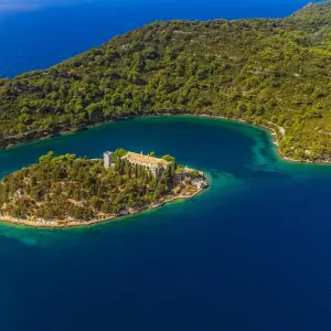 Explore Combo 2025: Croatia and Slovenia by Land and Sea - from Zagreb to Split for 11 days with Elite Travel and discover unforgettable experiences - Photo 2