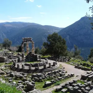 Explore Mainland Greece and Islands for 10 days with Eskapas and discover unforgettable experiences - Photo 5
