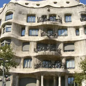 Explore Spain in Style (Small Group) for 9 days with Eskapas and discover unforgettable experiences - Photo 7