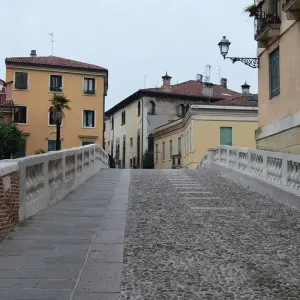 Explore From Bolzano to Venice: Wine. Palazzi. Gondoliers. for 8 days with Eurobike and discover unforgettable experiences - Photo 2