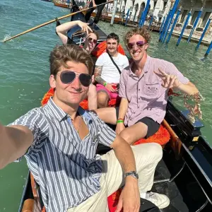 Explore Venice to Rome: Hostel Week Group Tour for 8 days with Euroventure Travel and discover unforgettable experiences - Photo 10