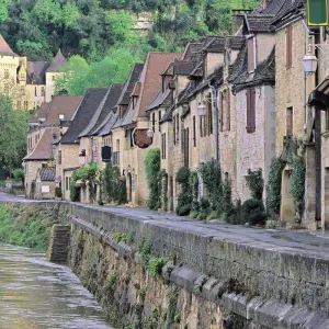 Explore Dordogne Valleys and Villages Cycling for 9 days with Exodus Adventure Travels and discover unforgettable experiences - Photo 6