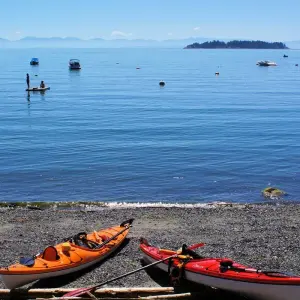 Explore Walk & Paddle Canada's Sunshine Coast for 9 days with Exodus Adventure Travels and discover unforgettable experiences - Photo 6