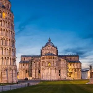 Explore Classic Europe for 14 days with Expat Explore Travel and discover unforgettable experiences - Photo 3