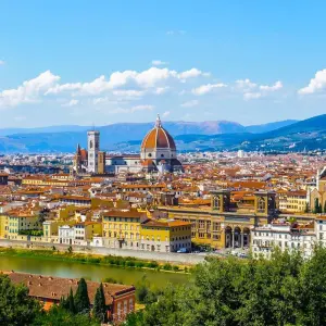Explore Classic Europe for 14 days with Expat Explore Travel and discover unforgettable experiences - Photo 6