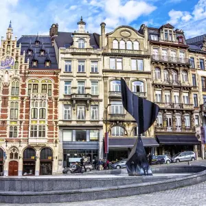 Explore European Vistas for 8 days with Expat Explore Travel and discover unforgettable experiences - Photo 5