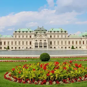 Explore Europe Jewel for 14 days with Expat Explore Travel and discover unforgettable experiences - Photo 4