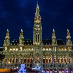 Explore Eastern Highlights Christmas & New Year for 11 days with Expat Explore Travel and discover unforgettable experiences - Photo 5