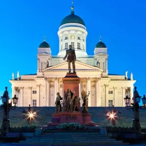 Explore North of Europe for 18 days with Europamundo and discover unforgettable experiences - Photo 9
