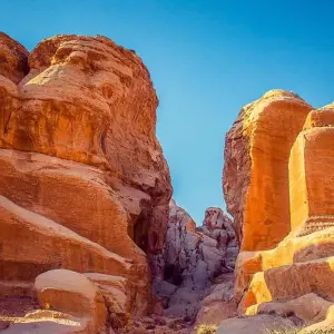 Explore Unforgettable Jordan and Cairo for 10 days with Europamundo and discover unforgettable experiences - Photo 3