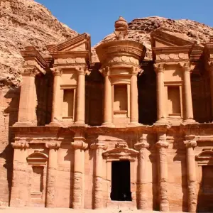 Explore Unforgettable Jordan and Cairo for 10 days with Europamundo and discover unforgettable experiences - Photo 9