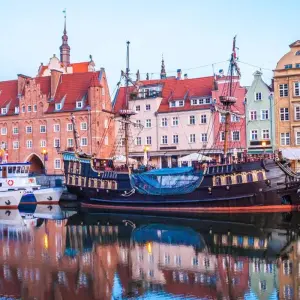 Explore Heading North End Stockholm for 7 days with Europamundo and discover unforgettable experiences - Photo 2