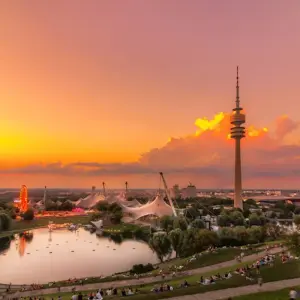 Explore Munich Lakes Tour - Lake Magic on the Eastern Edge of the Alps With Luggage Transfer for 7 days with Feuer und Eis Touristik and discover unforgettable experiences - Photo 4