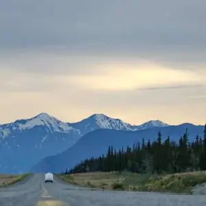 Explore Gems of the Yukon | Hiking Tour with Hotel Stays for 7 days with Fresh Adventures and discover unforgettable experiences - Photo 4