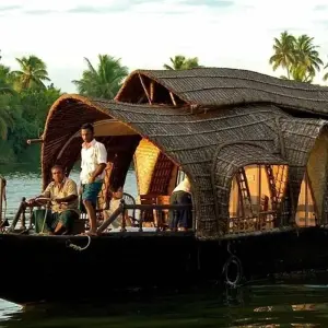 Explore Magical Kerala with Enchanting Tamil Nadu - South India for 13 days with GeTS Holidays and discover unforgettable experiences - Photo 7