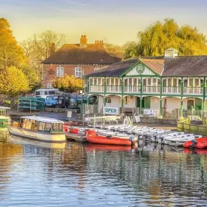 Explore London & Country for 7 days with Globus and discover unforgettable experiences - Photo 2