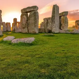 Explore London & Country for 7 days with Globus and discover unforgettable experiences - Photo 9